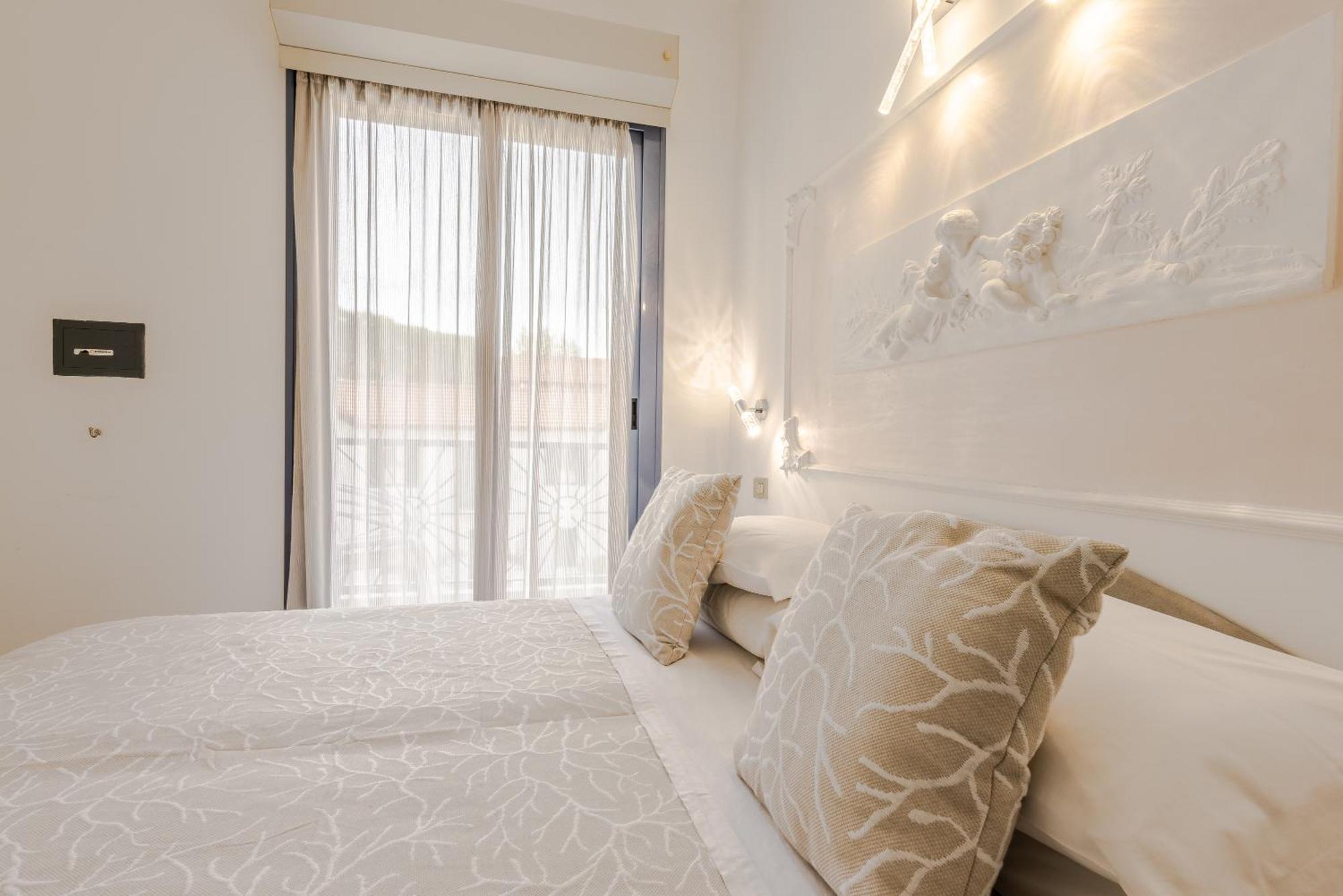 Royal Boutique Hotel Риччоне Екстер'єр фото