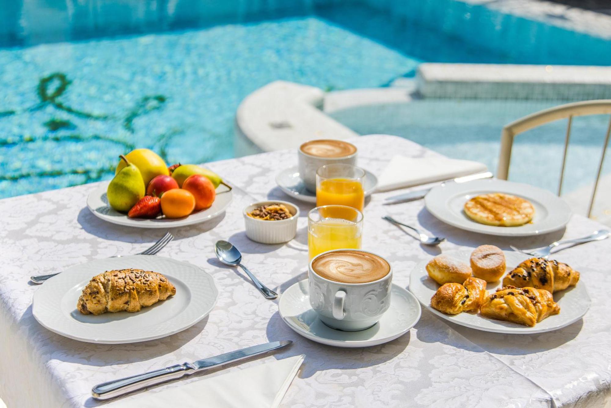 Royal Boutique Hotel Риччоне Екстер'єр фото