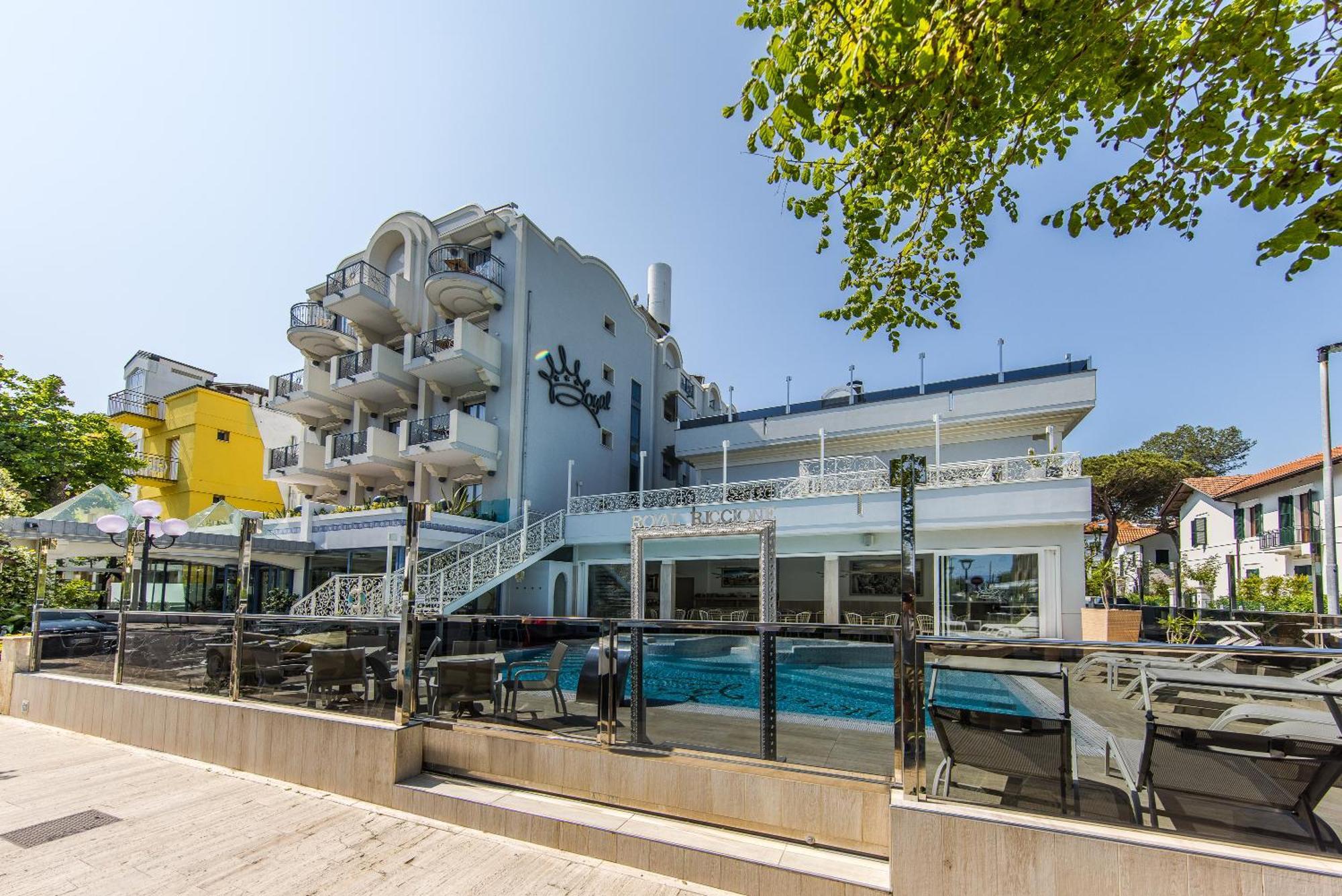 Royal Boutique Hotel Риччоне Екстер'єр фото