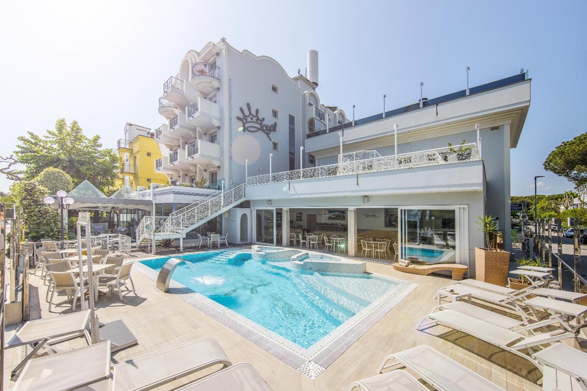 Royal Boutique Hotel Риччоне Екстер'єр фото